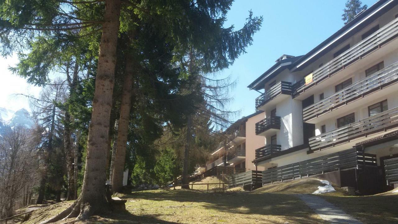 Casa Cinque Funghi A Folgarida Exterior foto